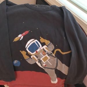 Long sleeve graphic Tee